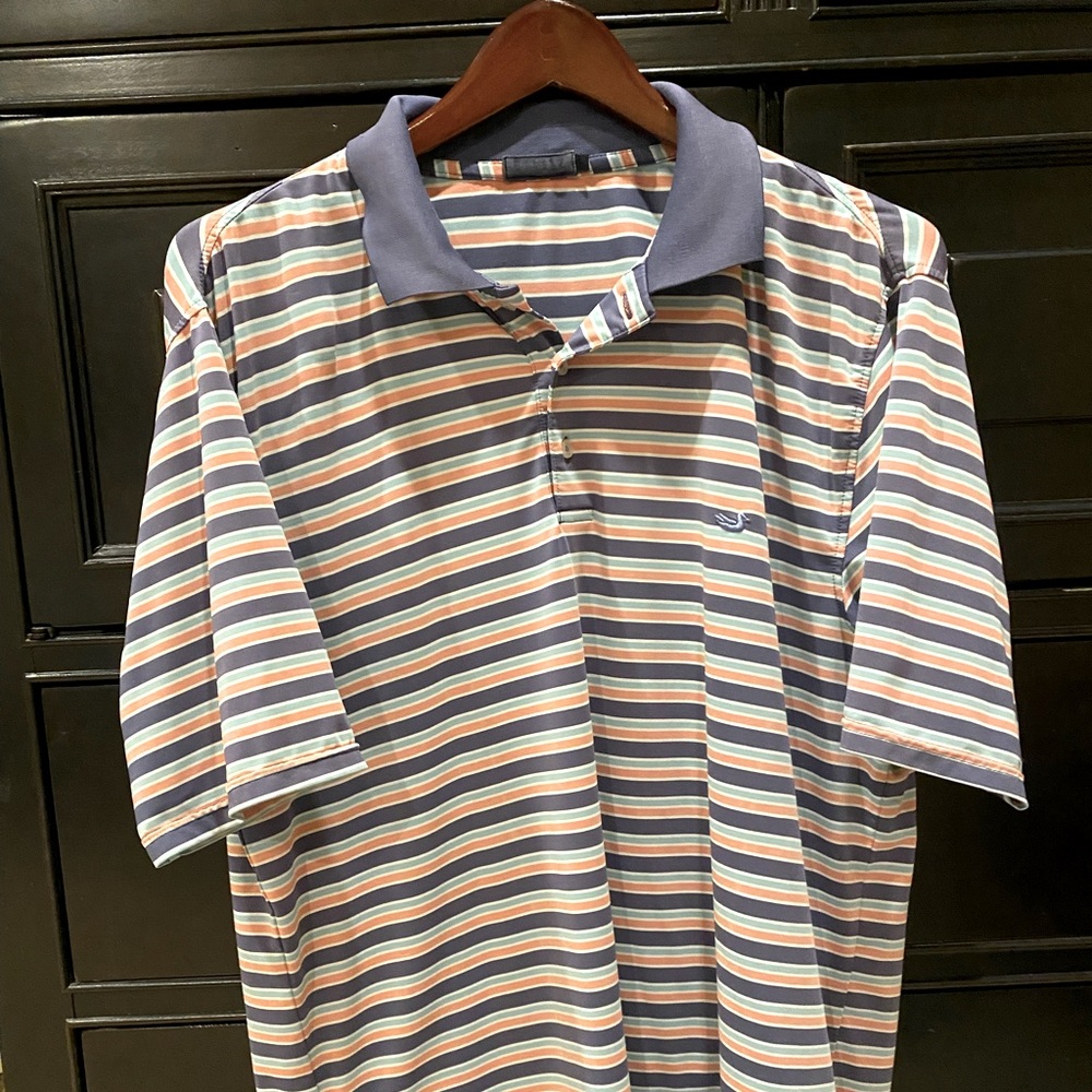 Size large southern marsh polo shirt.